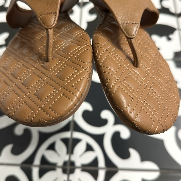 TORY BURCH NEW Tan Leather Quilted FLEMING Flat Sandal Slides - Picture 5 of 11